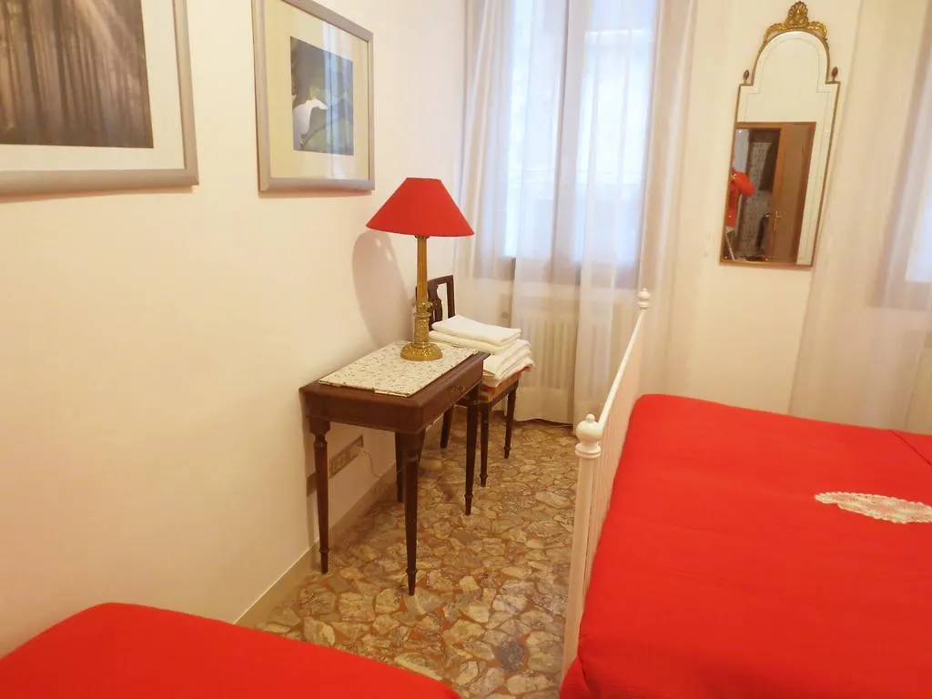 Apartment Minuetto Venice Italy