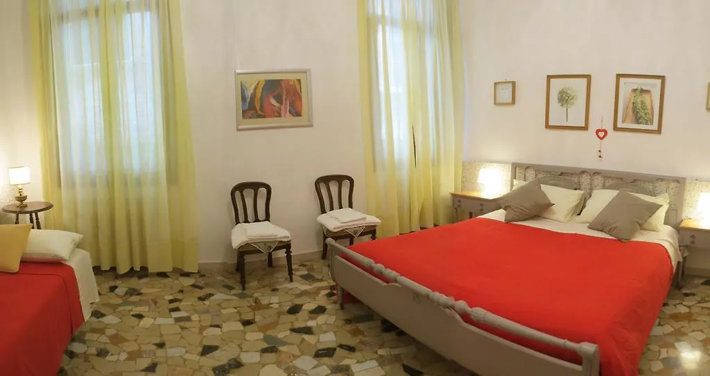 Apartment Minuetto Venice Italy
